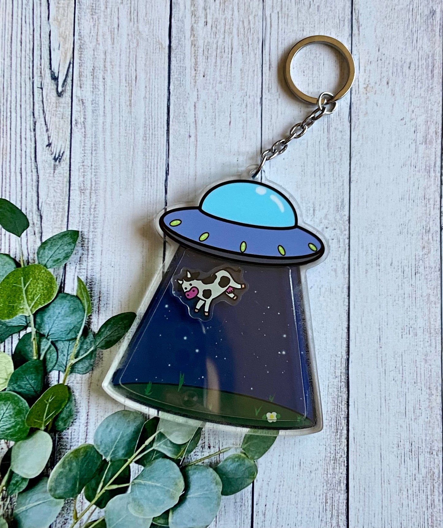 Cow alien abduction shaker keychain